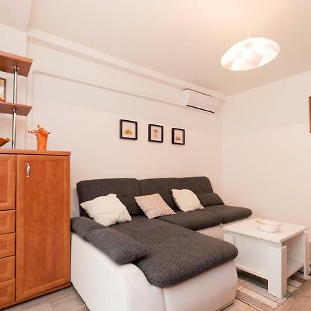 Apartman Lux Daruvar Extérieur photo
